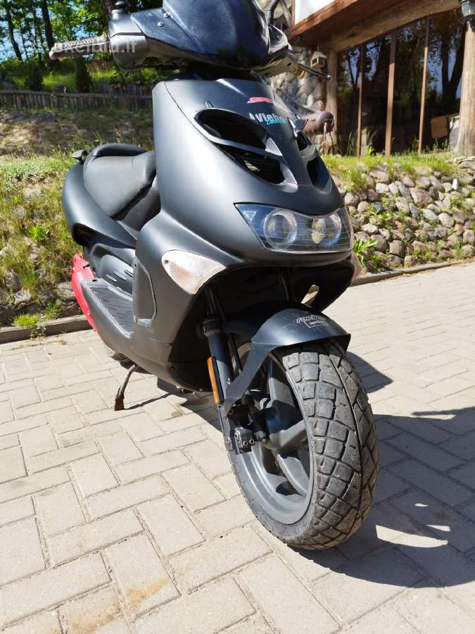 Parduodu Aprilia motorolerį Skelbiu lt