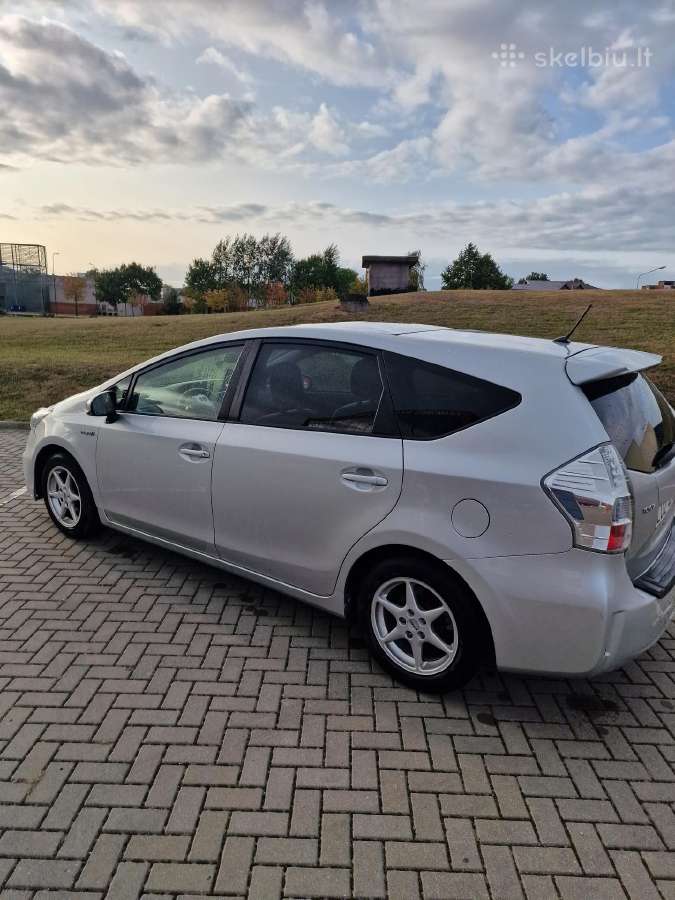 Toyota Prius Plus Skelbiu Lt