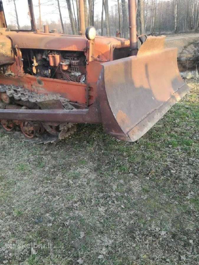 DT 75 dalimis