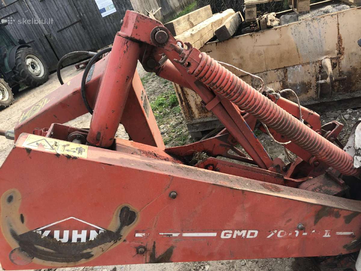 Kuhn sienapjoves dalimis