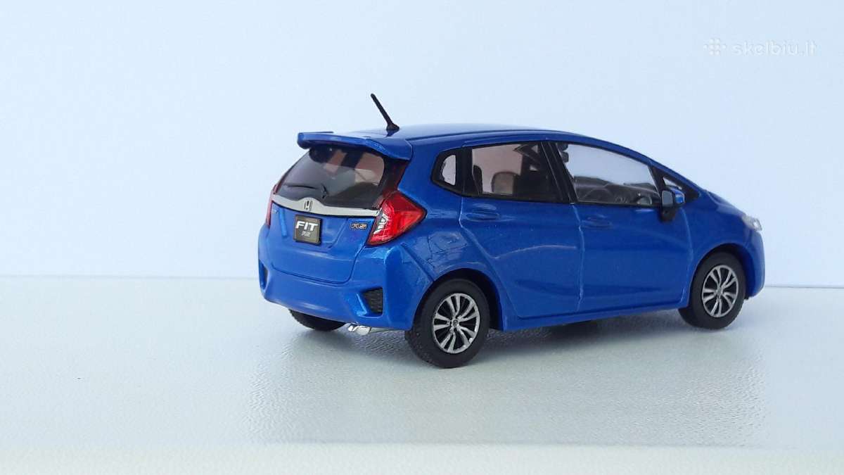 1/43 modeliukai Honda Fit Mk3 Rs 2013 - nuotraukos Nr. 4