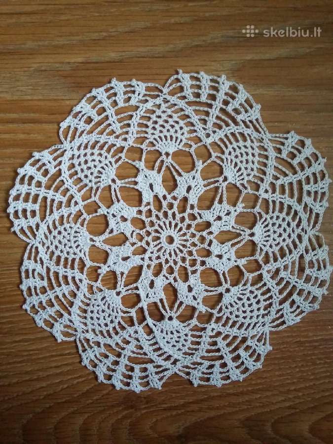 Nertos servetėlės 18 cm