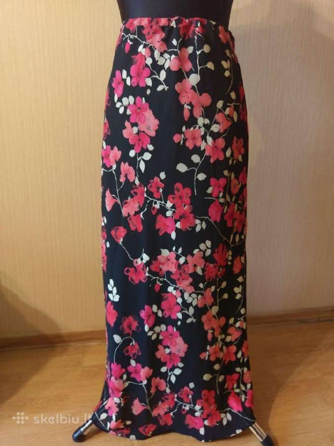 Puikus elegantiškas kostiumėlis vasarai - nuotraukos Nr. 6