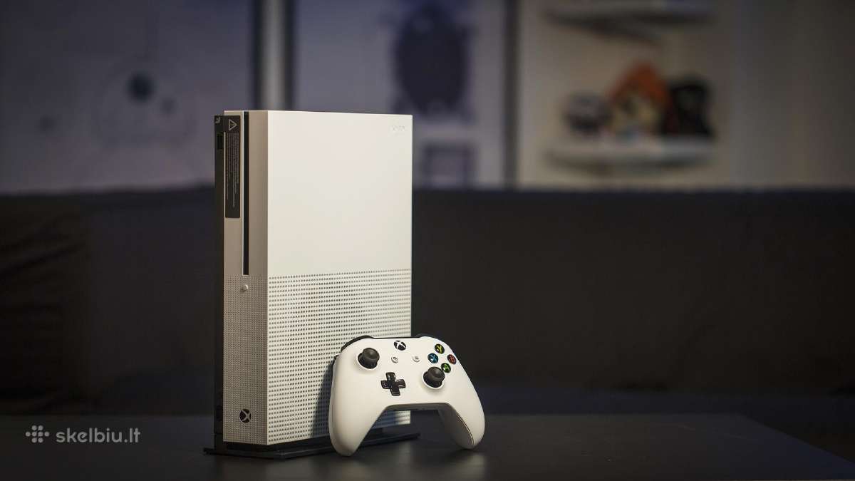 Su Garantija kaip naują Xbox One S 500gb