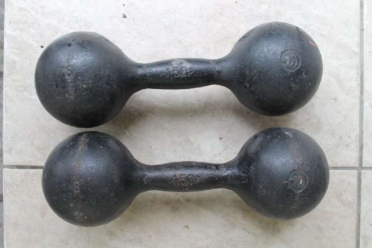 Pirkčiau hantelius 2x11kg.
