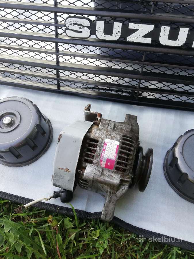 1991 m. Suzuki Samurai detalės - nuotraukos Nr. 3