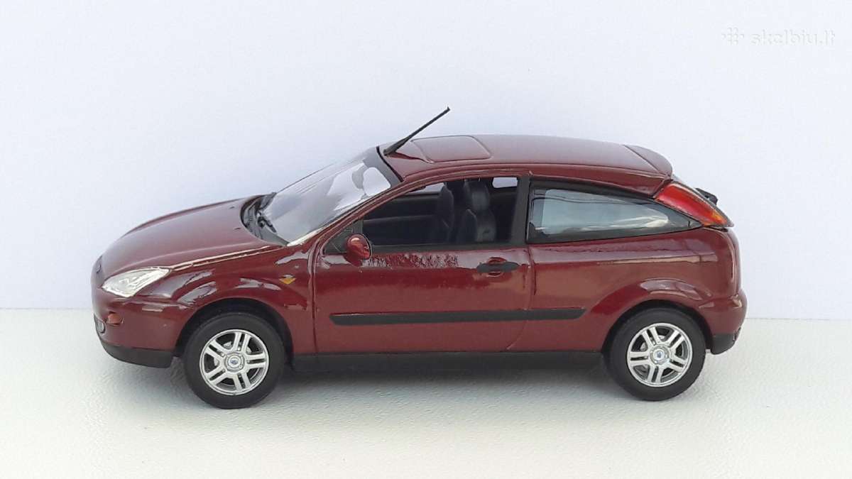 1/43 modeliukai Ford Focus Mk1