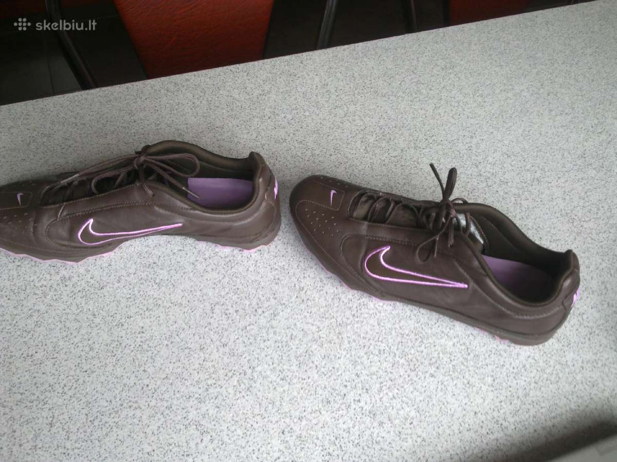 Nike kedukai - nuotraukos Nr. 11