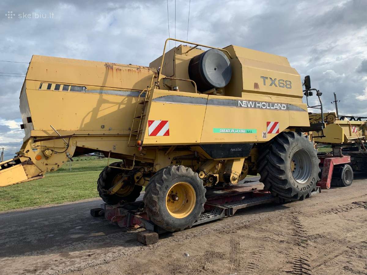 Javų kombainas New Holland Tx68 Ardomas Dalimis - nuotraukos Nr. 3