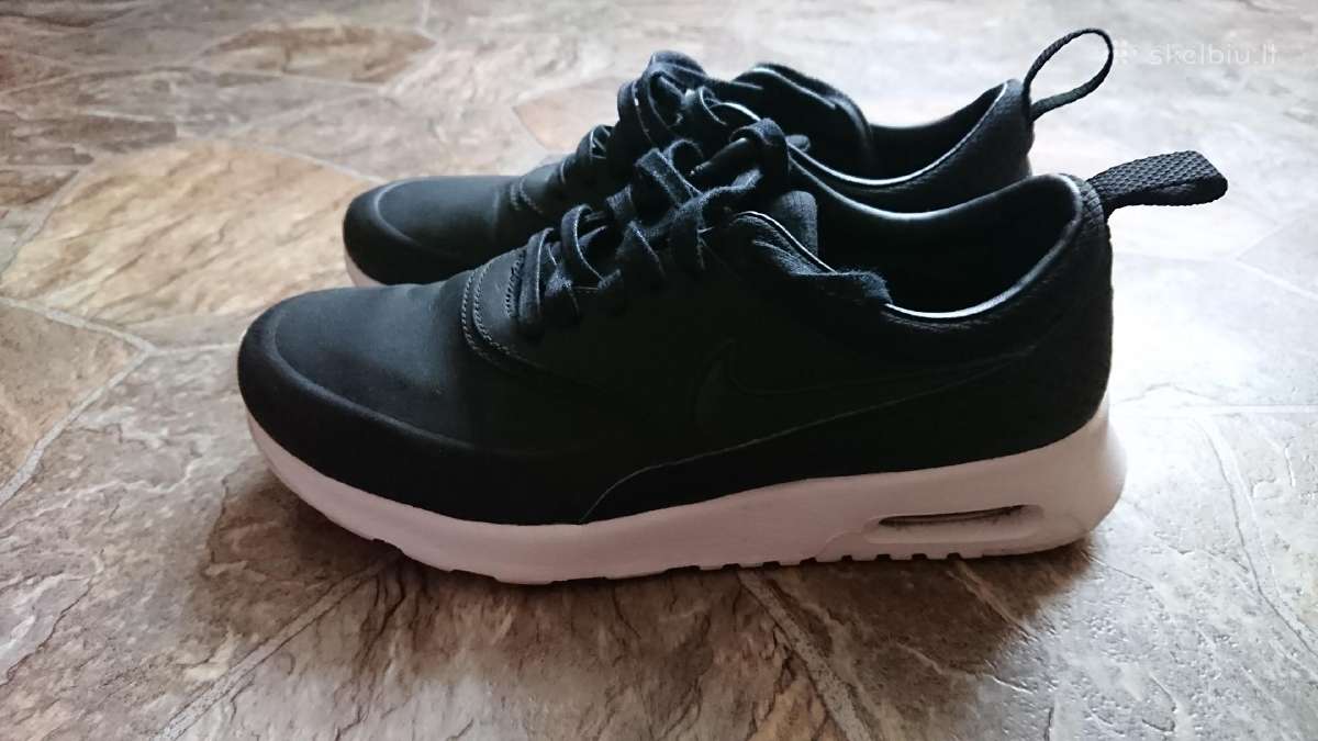 air max thea leather