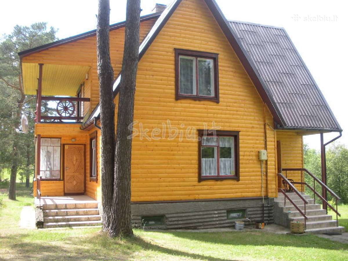 Švenčionių rajone ant Švento ežero kranto