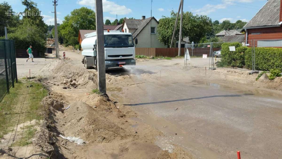 Vandenvežis su 14 kūb.m. vandens talpa - nuotraukos Nr. 2