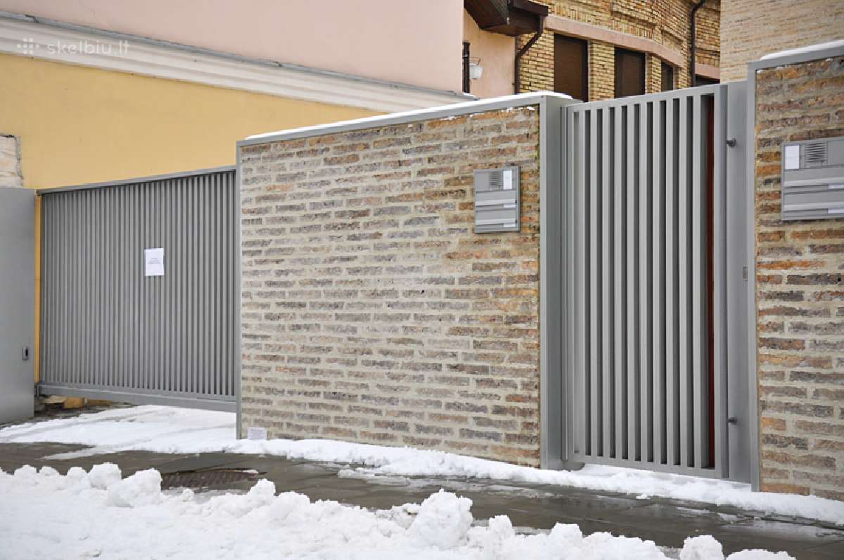 Stumdomi ir atveriami kiemo vartai iš profesionalų - nuotraukos Nr. 2