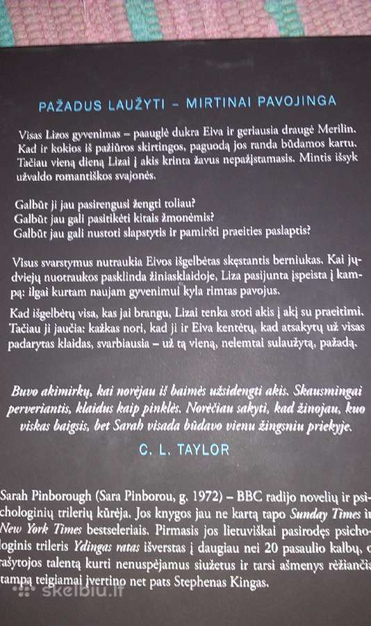"Prisiekiu Jos Gyvybe"sarah Pinborough 2018 m - nuotraukos Nr. 5
