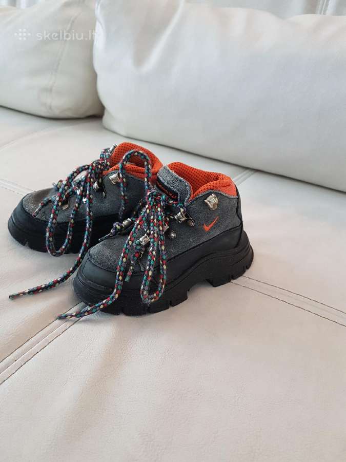 Nike batukai su auliuku 21 dydis