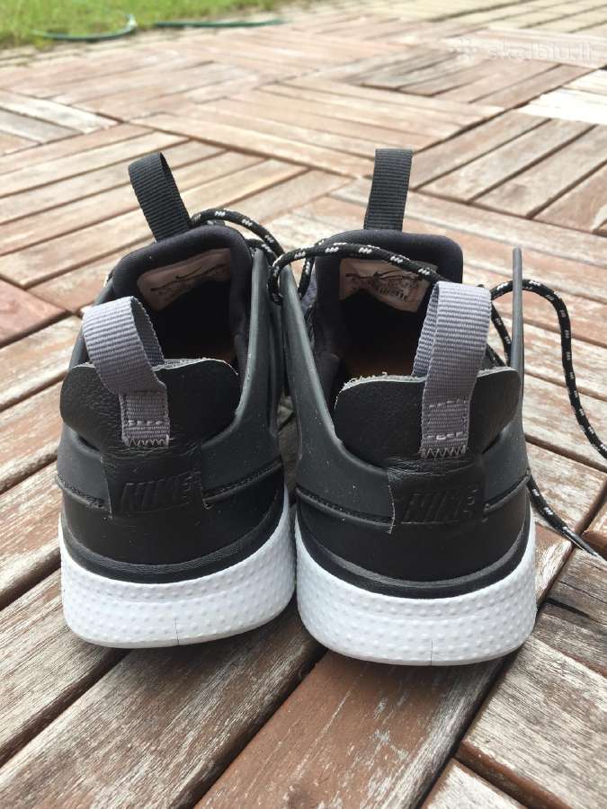 Juodi Nike sportbačiai - nuotraukos Nr. 4