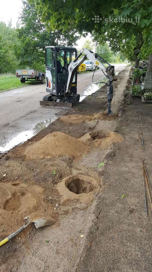 Mini ekskavatorius, polių gręžimas, nuoma