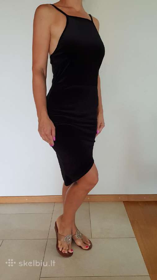 Nauja aksominė S dydžio suknelė