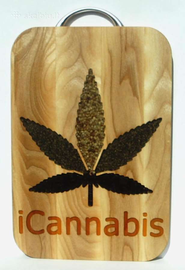 Medinė pjaustymo lentelė "icannabis"