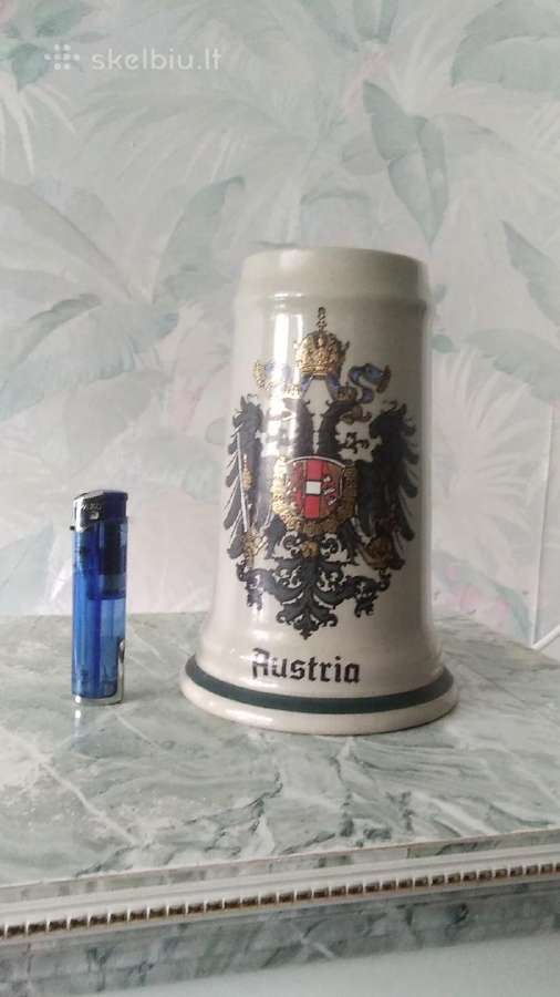 Originalus bokalas su Austrijos herbu.