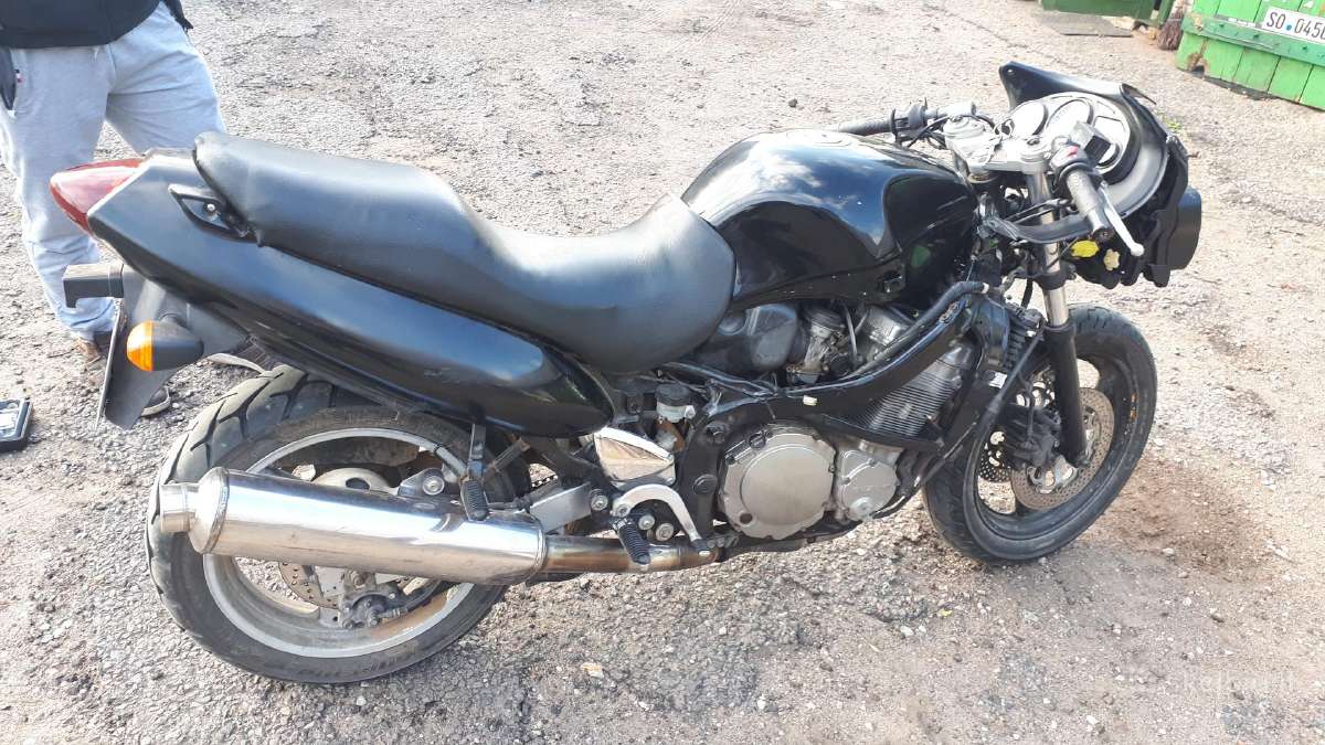 Suzuki Gsxr, Katana dalimis - nuotraukos Nr. 3