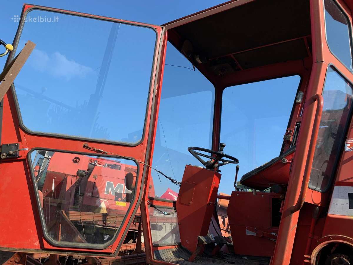 Javų kombainas Massey Ferguson 206 Ardomas Dalimis - nuotraukos Nr. 5