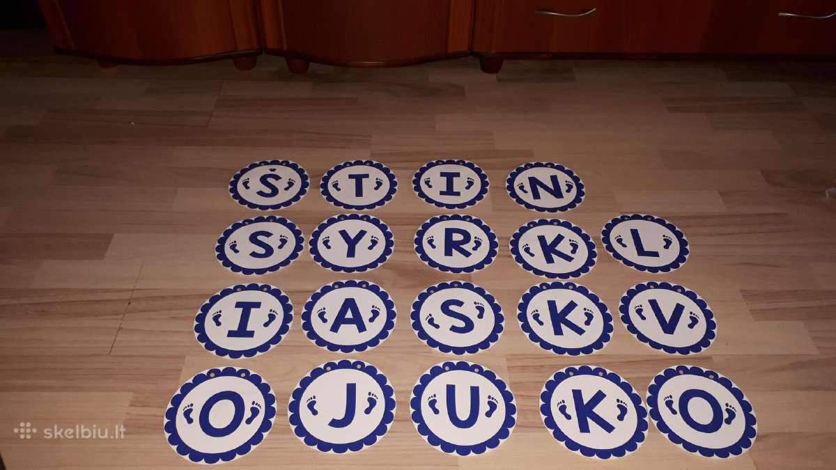 Ktikstynoms girlianda