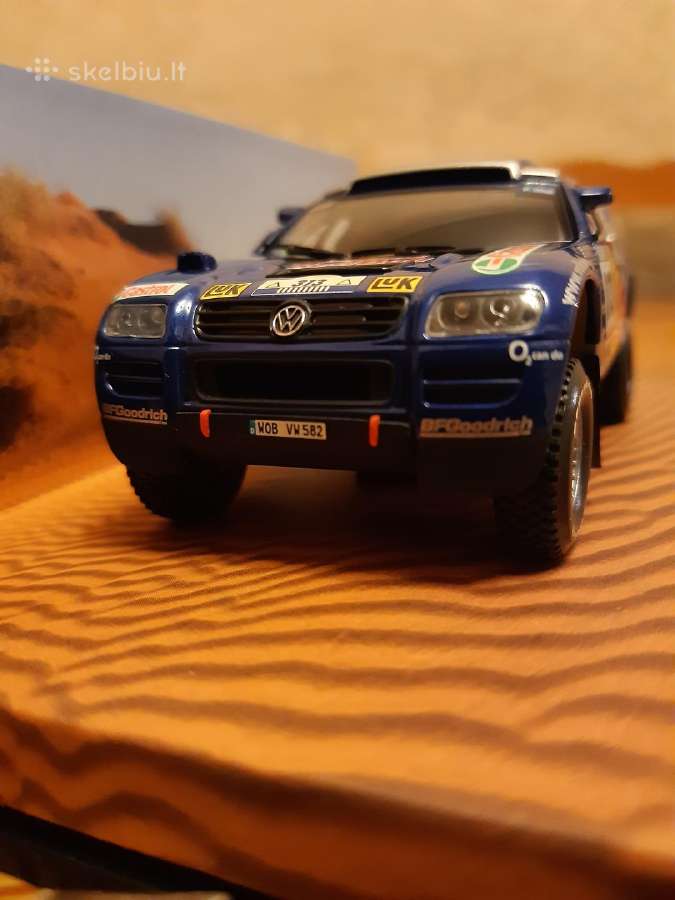 VW Tuareg rally Dakar, 1/43 - nuotraukos Nr. 7