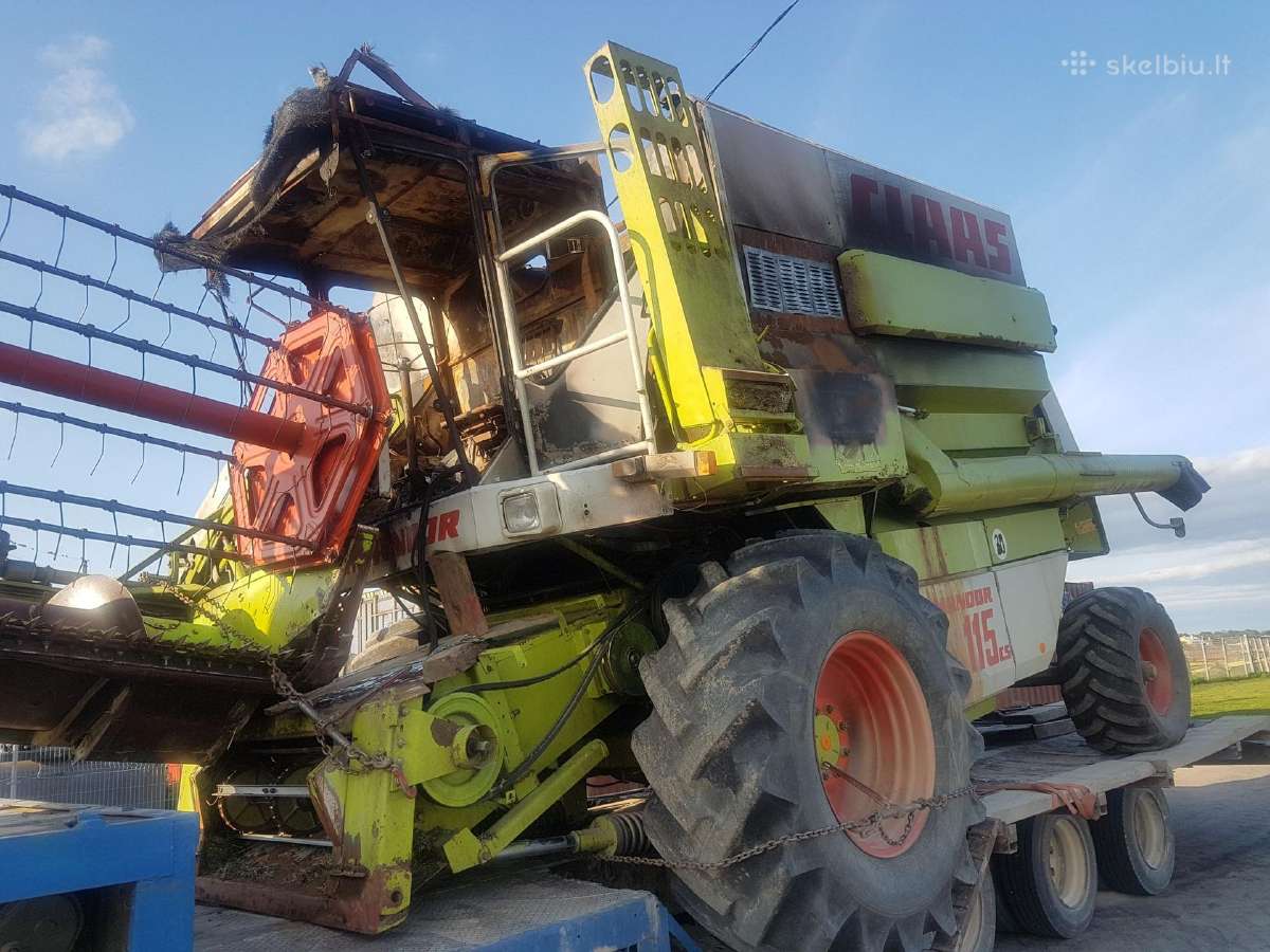 Javų kombainas Claas Commandor 115cs Ardomas Dalim
