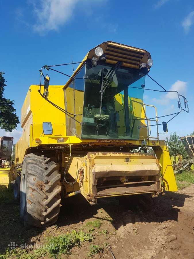 Javų kombainas New Holland Tx36 Ardomas Dalimis
