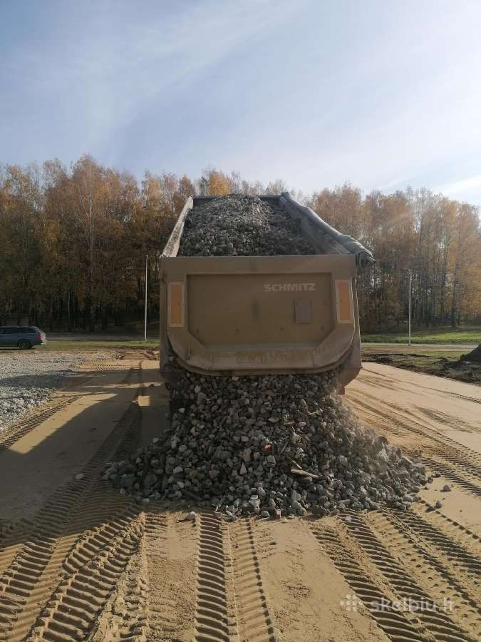 Juodžemis,smėlis(pamatam)akmenės skaldą,26t - nuotraukos Nr. 3