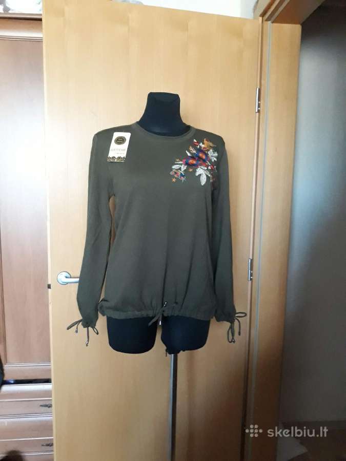 Į kainą įeina pašto išlaidos !