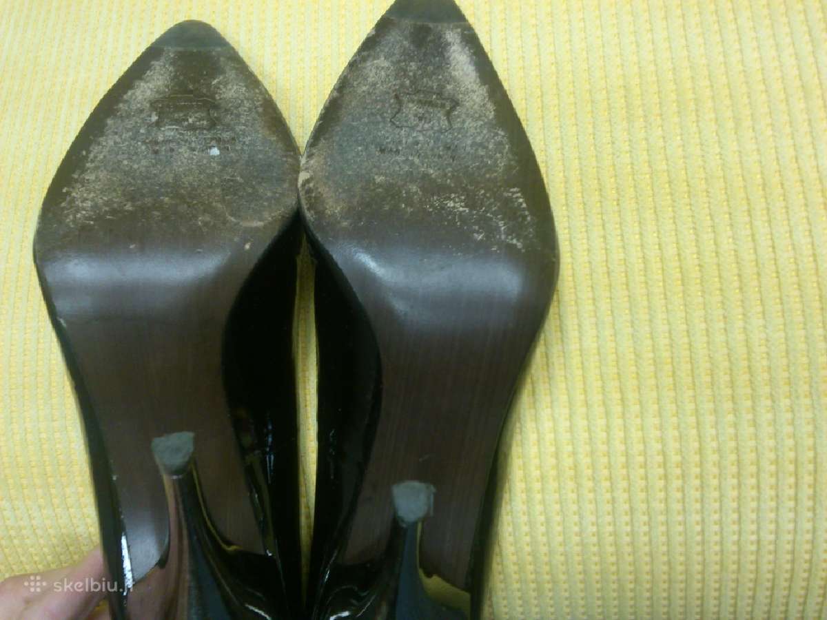 Isskirtiniai Stuart Weitzman aukstakulniai - nuotraukos Nr. 4