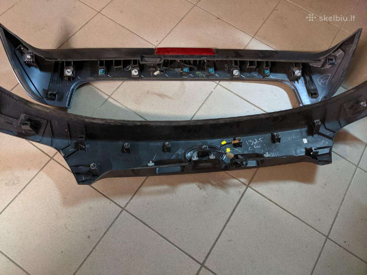 Subaru Outback 2015 galinis spoileris - nuotraukos Nr. 2