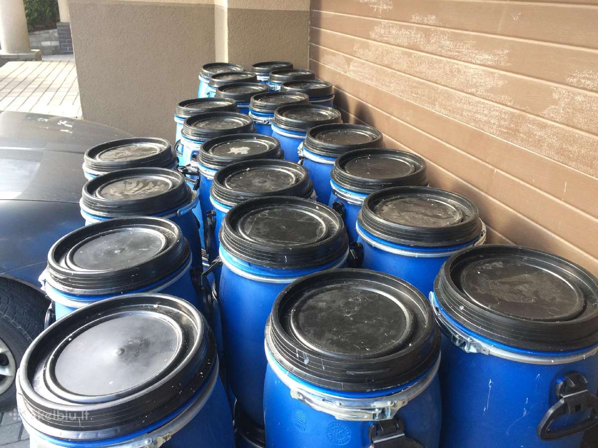 30 ltr hermetine storasiene plastikine talpa,tara - nuotraukos Nr. 3