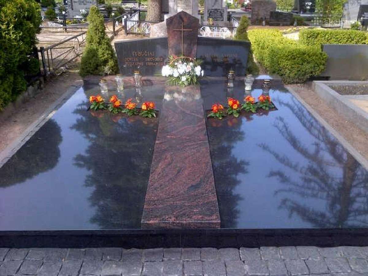 Aleksoto paminklai, dengimas akmens plokštėmis - nuotraukos Nr. 8