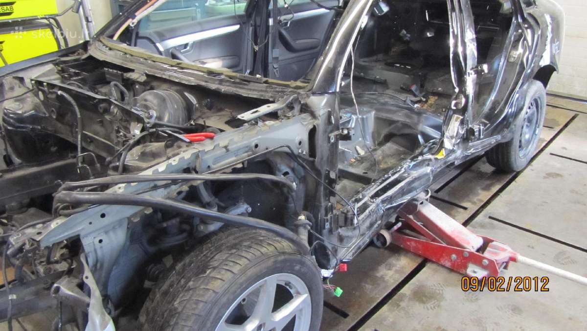 Motociklų, Auto kėbulų remontas lyginimas dažymas - nuotraukos Nr. 8