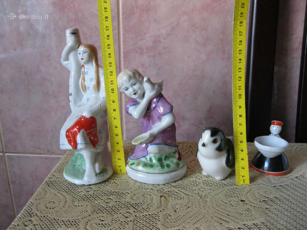 CcccccccCCCP Porceliano statuleles 3 vnt.-su Defek - nuotraukos Nr. 2