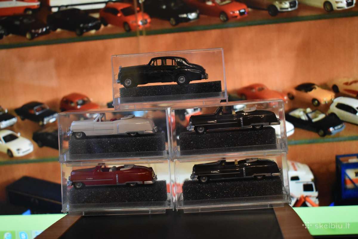Nauji Cadillac ir Bentley. Mastelis 1:87.
