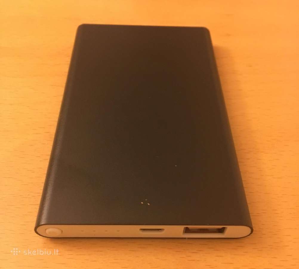 Naujas 4000 mah nešiojamas įkroviklis (power bank)