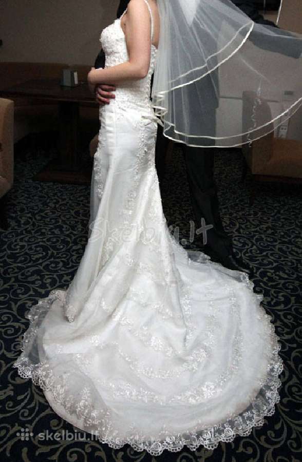 Elegantiška vestuvinė suknelė la sposa malva