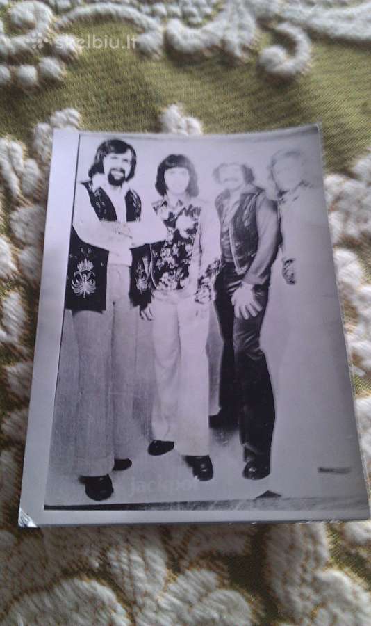 Seną nuotrauka muzikinės grupės 1980 m.