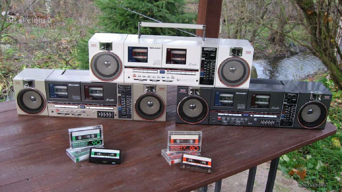 Perku 80 tųjų magnetolą (boombox) - nuotraukos Nr. 3