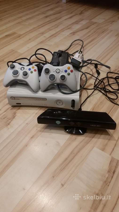 Atrištas xbox 360, originalūs žaidimai, pulteliai
