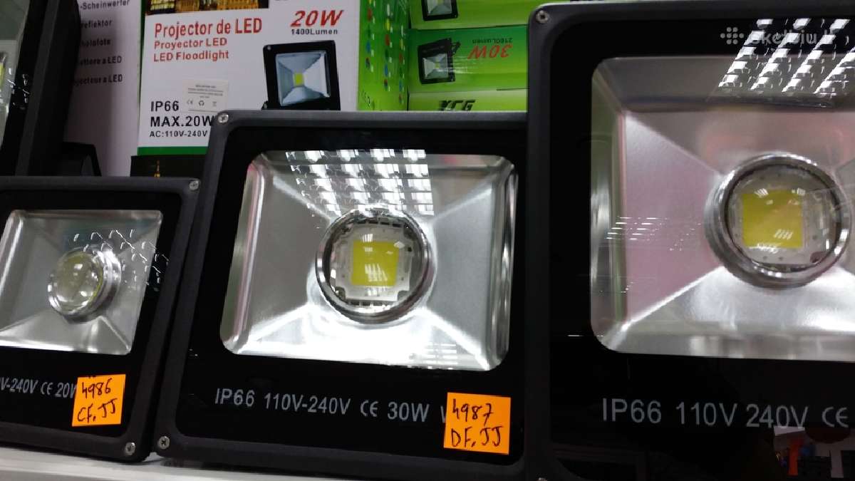 Išpardavimas LED šviestuvu nuo 30w iki 200w - nuotraukos Nr. 4