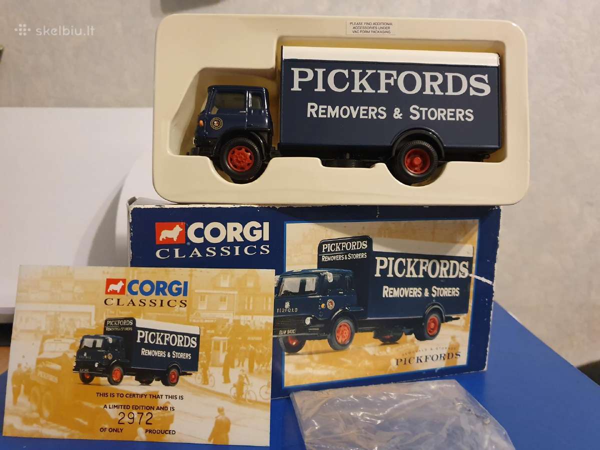 Serija Corgi Classic 1:50
