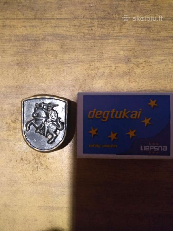 Kepures, kastuvelis, kokarda , beretes ir TT. - nuotraukos Nr. 3