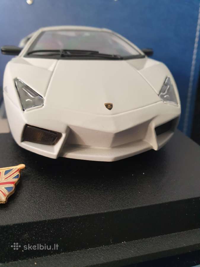 Bburago 1:24 Reventon - nuotraukos Nr. 2