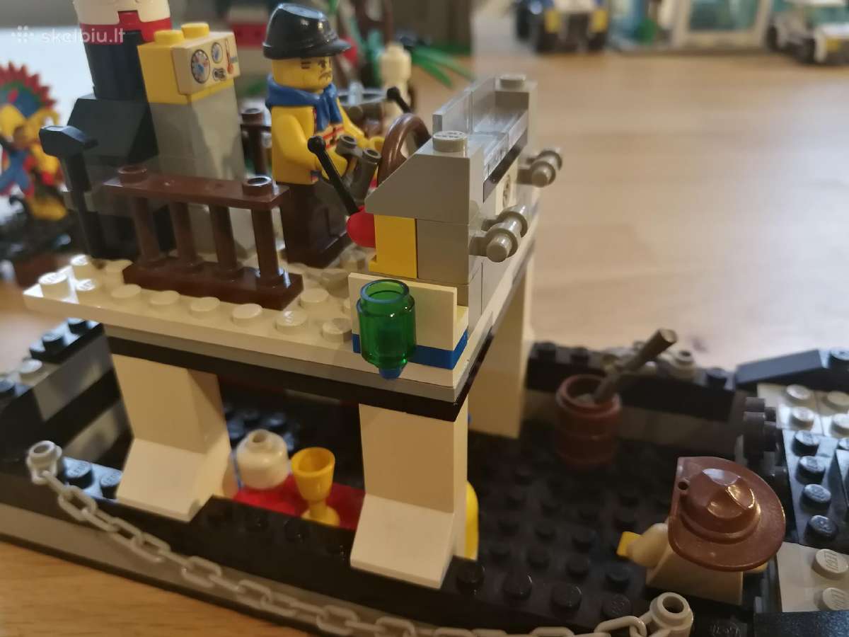 Lego System 5976 - nuotraukos Nr. 5