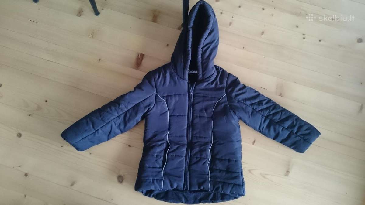 Puiki striukė firmos George 122-128 ūgiui